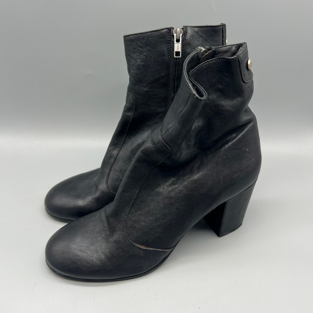 Russell & Bromley London Black Leather Ankle Boots Italy Vero Cuoio Size 41